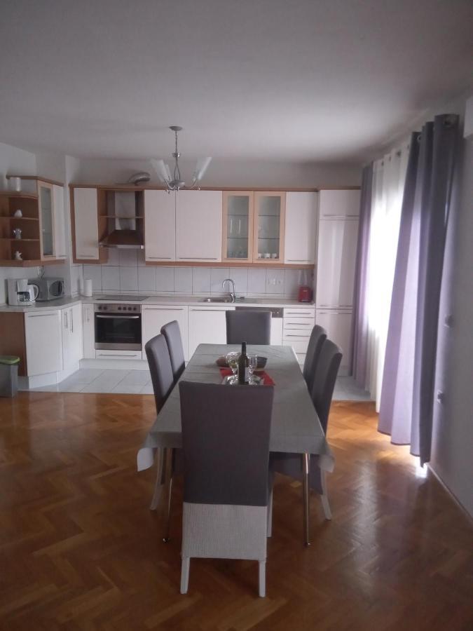 Apartman Teklic Kastela Exterior photo